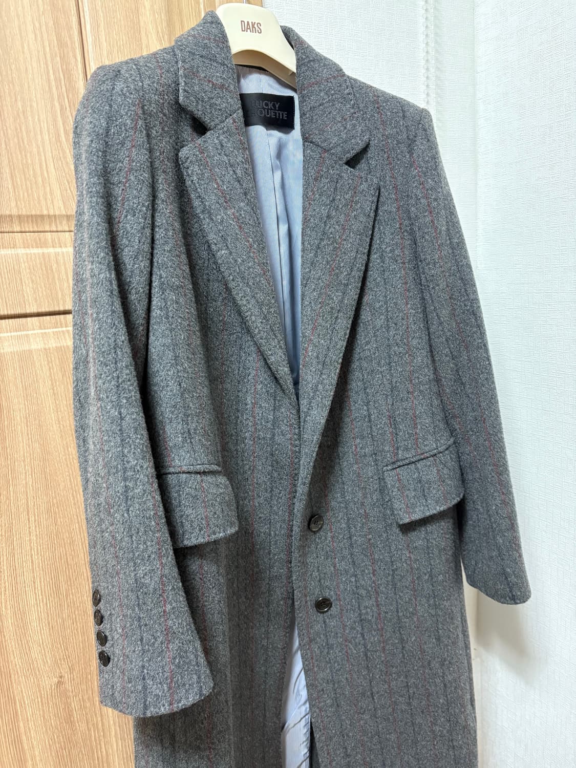 럭키슈에뜨 스트라이프 코트 상품이미지3