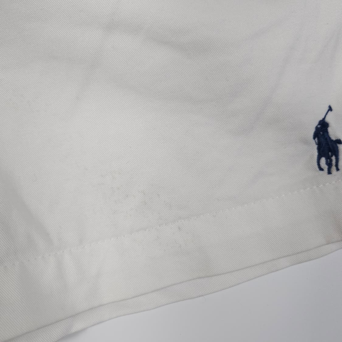 폴로 랄프로렌 화이트 면 반바지 상품이미지4