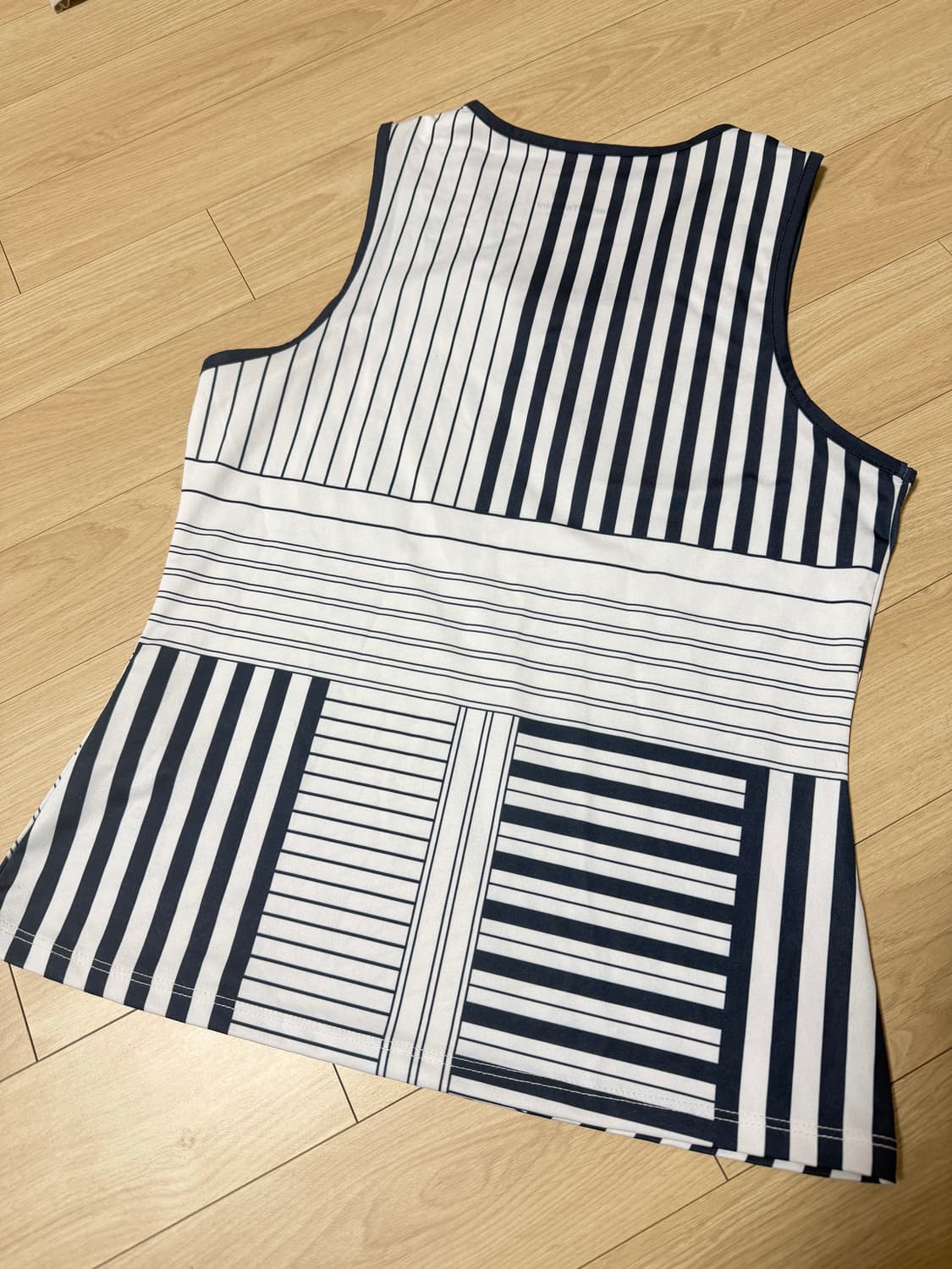 세르지오 타키니 스트라이프 민소매 나시 티셔츠 L 상품이미지2