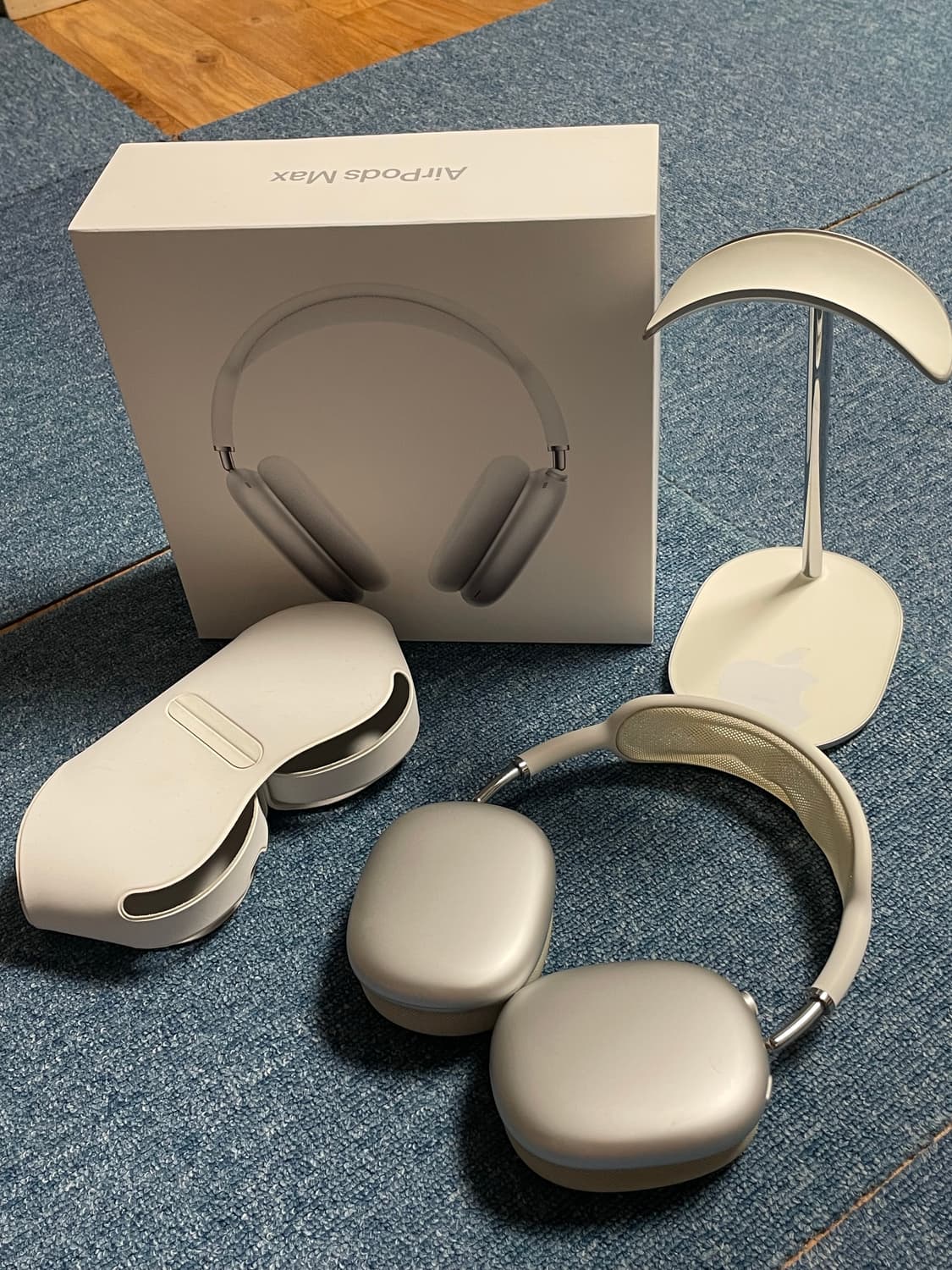 애플 에어팟 맥스 라이트닝 실버  상품이미지3