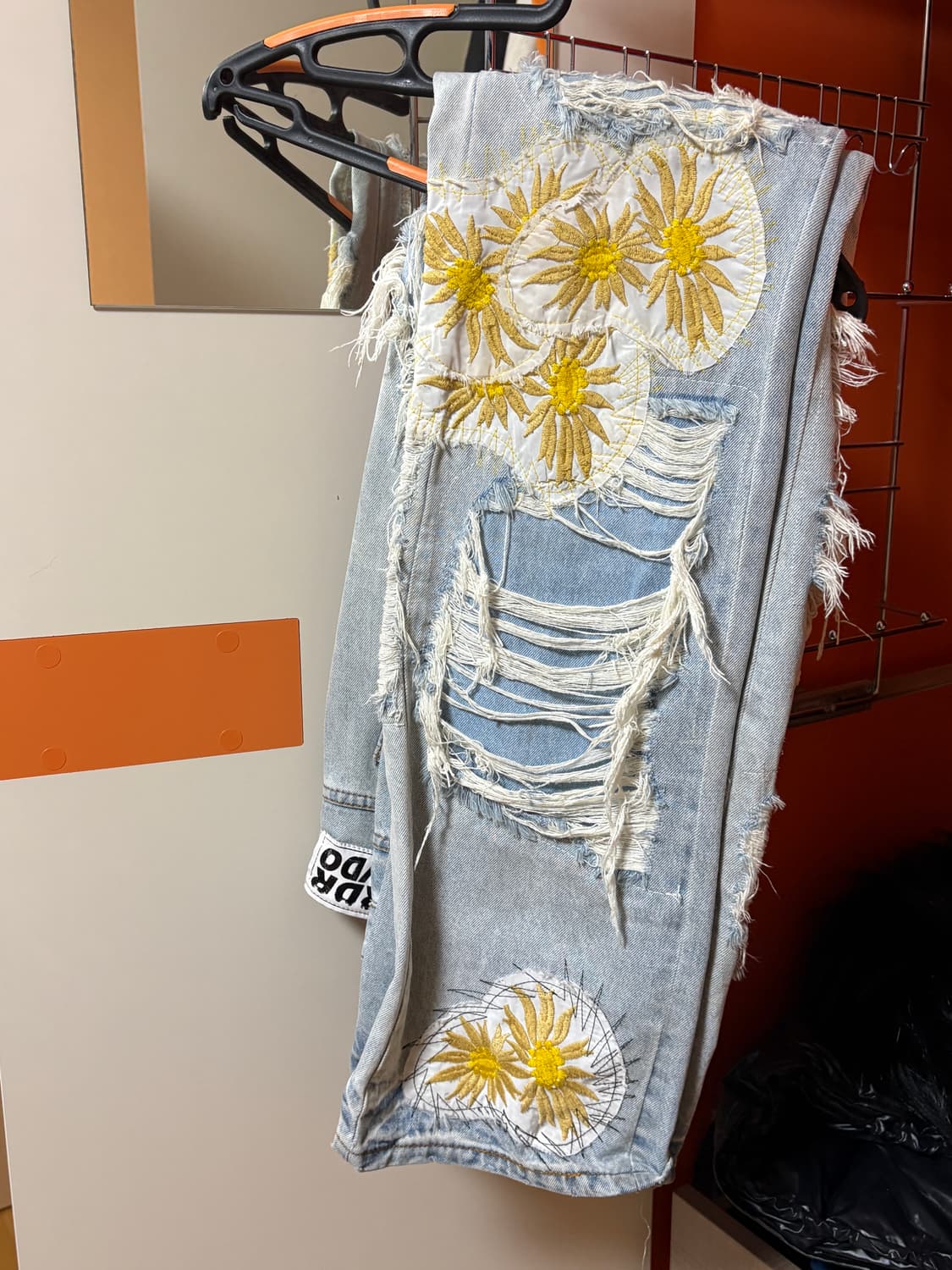 후디사이즈워 플라워 팬츠 상품이미지3