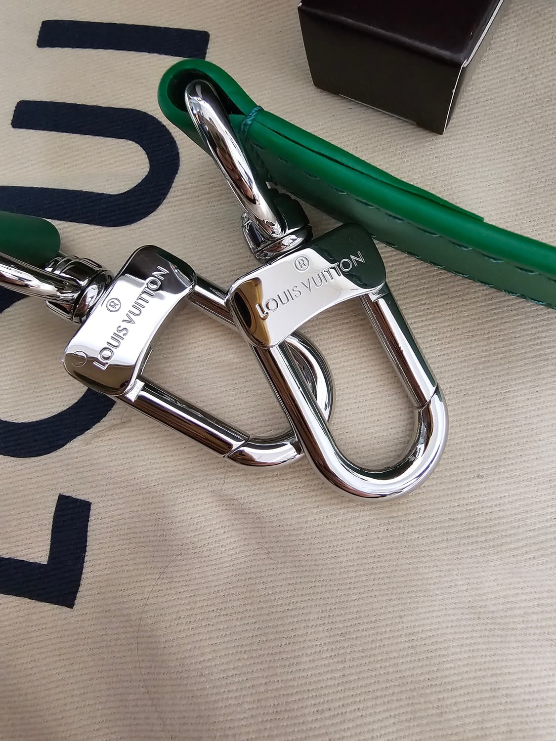 루이비통 퍼렐 한정판 골프공 마카사르 키폴50 상품이미지6