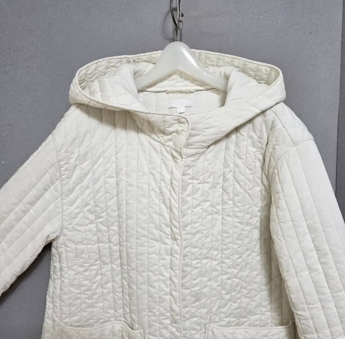 코스 면누빔 후드 점퍼 퀄팅 패딩 상품이미지3