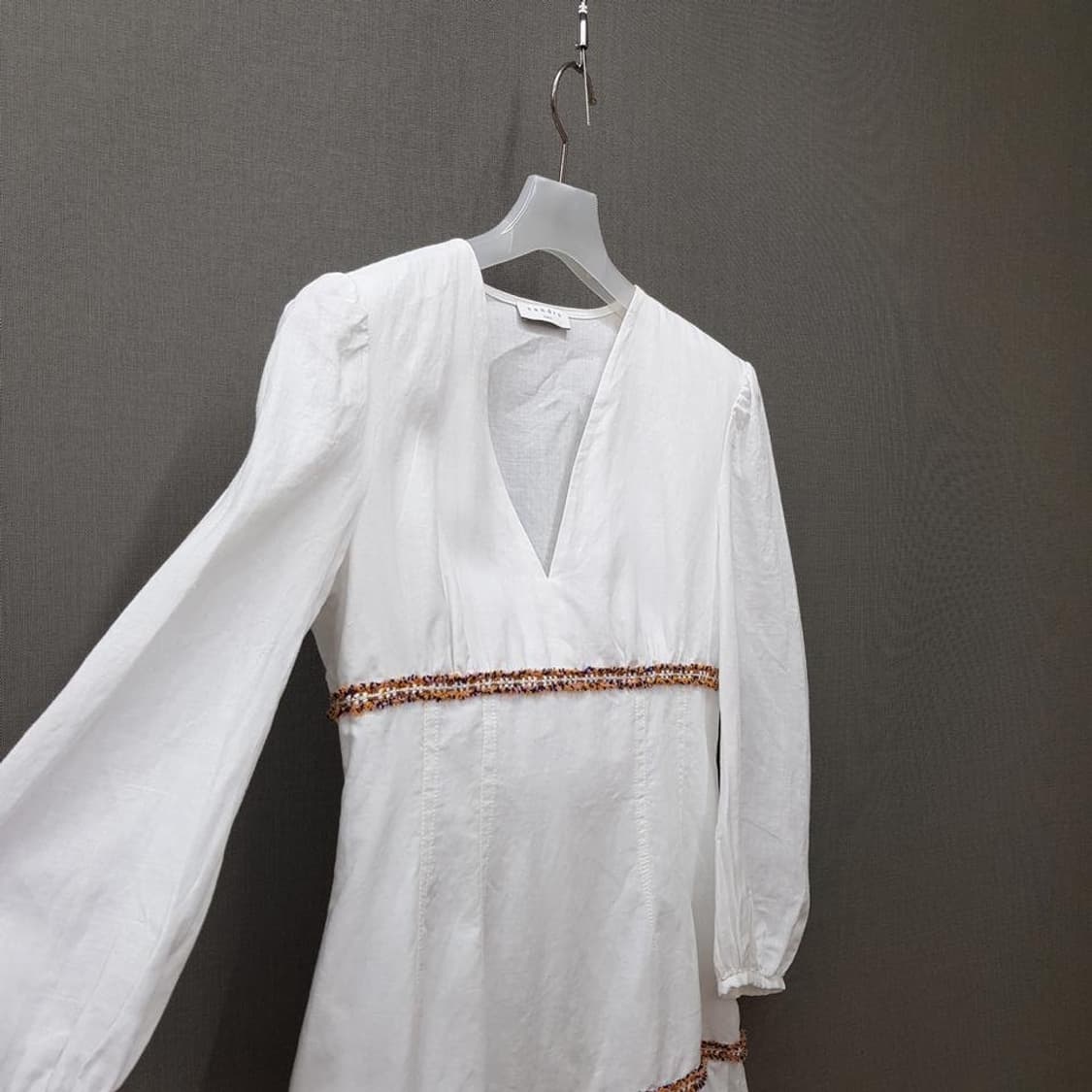 산드로 브이넥 프릴 미니 원피스 38사이즈 상품이미지4