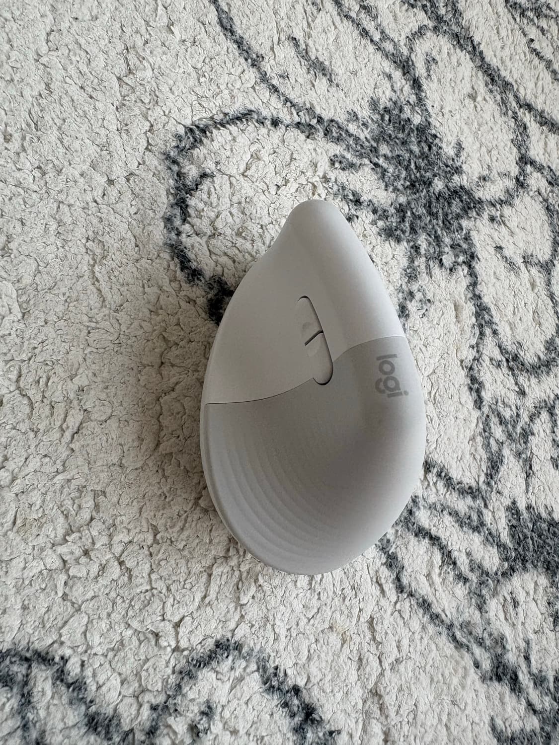 로지텍 LIFT 버티컬 마우스 상품이미지3