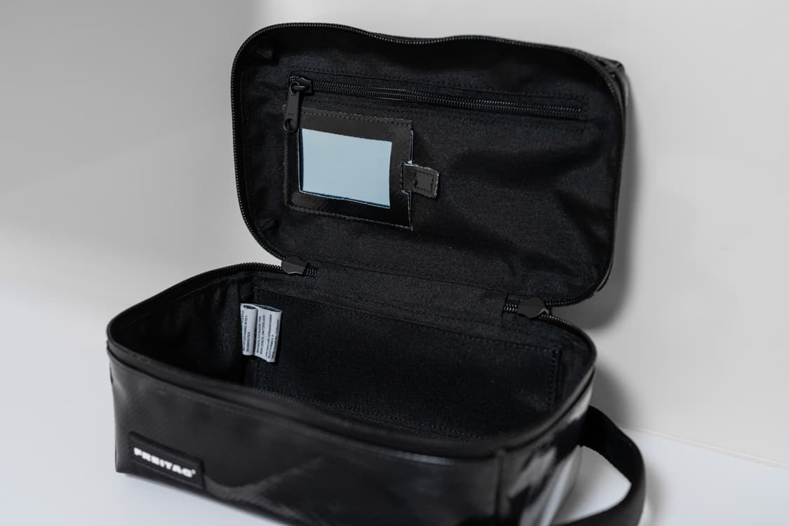 프라이탁 F36 웨인 파우치 올블랙 초희귀 로고 상품이미지4