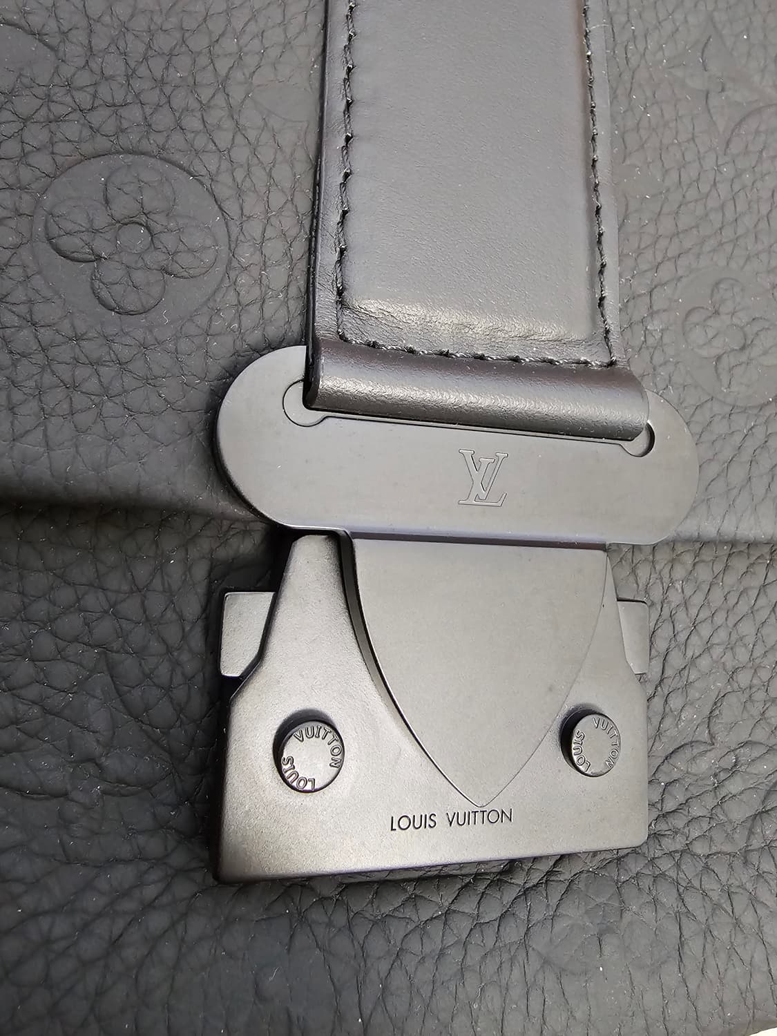 루이비통 토리옹 S-케이프 메신저 크로스백 신형 (새상품) 상품이미지7