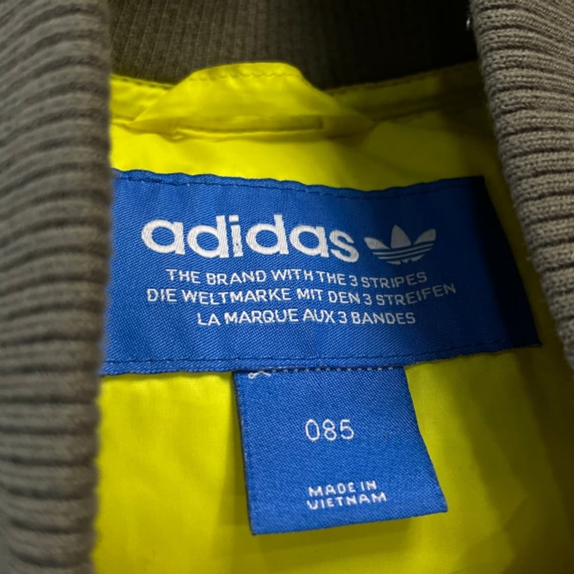 85-90 아디다스 카모플라쥬 봄버 패딩 상품이미지4