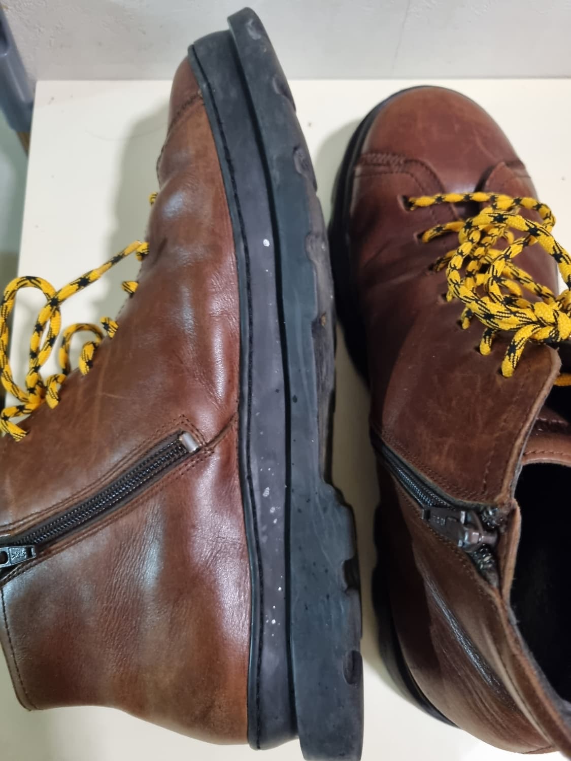 2 types of boots  상품이미지6