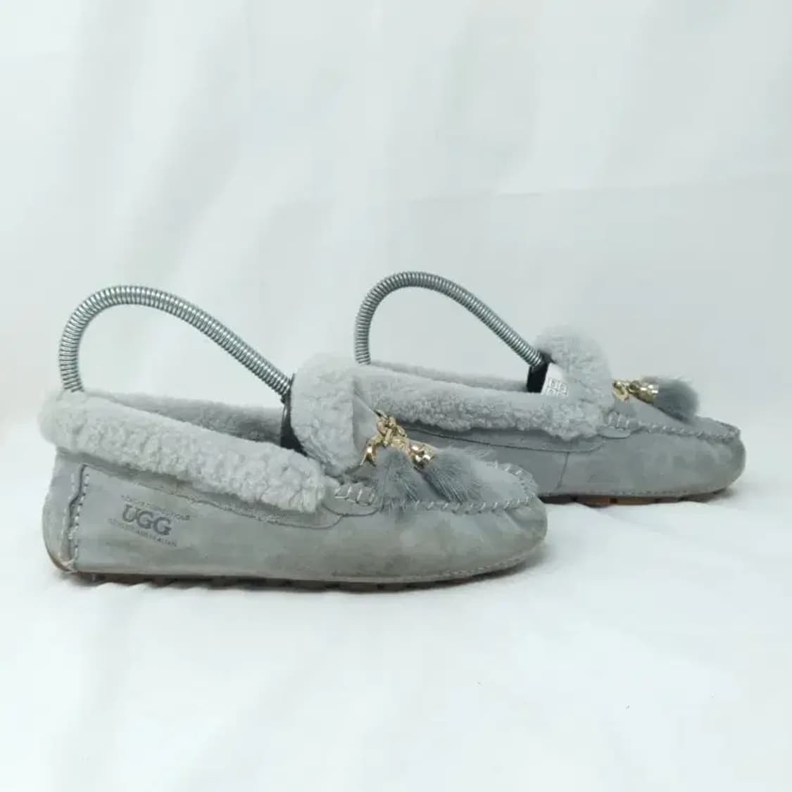 UGG 어그 모카신 220mm 그레이 상품이미지7