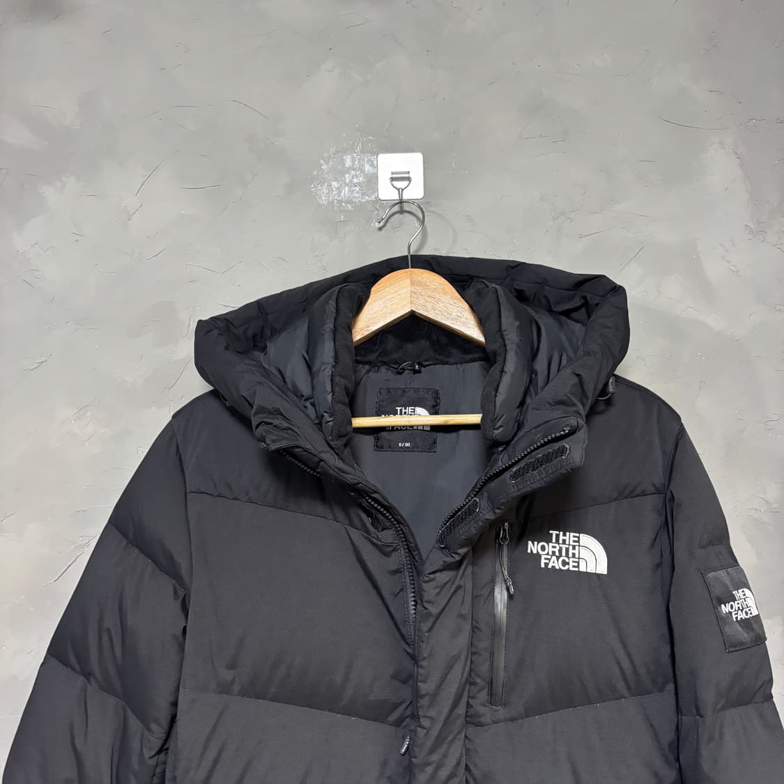 노스페이스 구스다운 롱패딩 블랙 상품이미지2