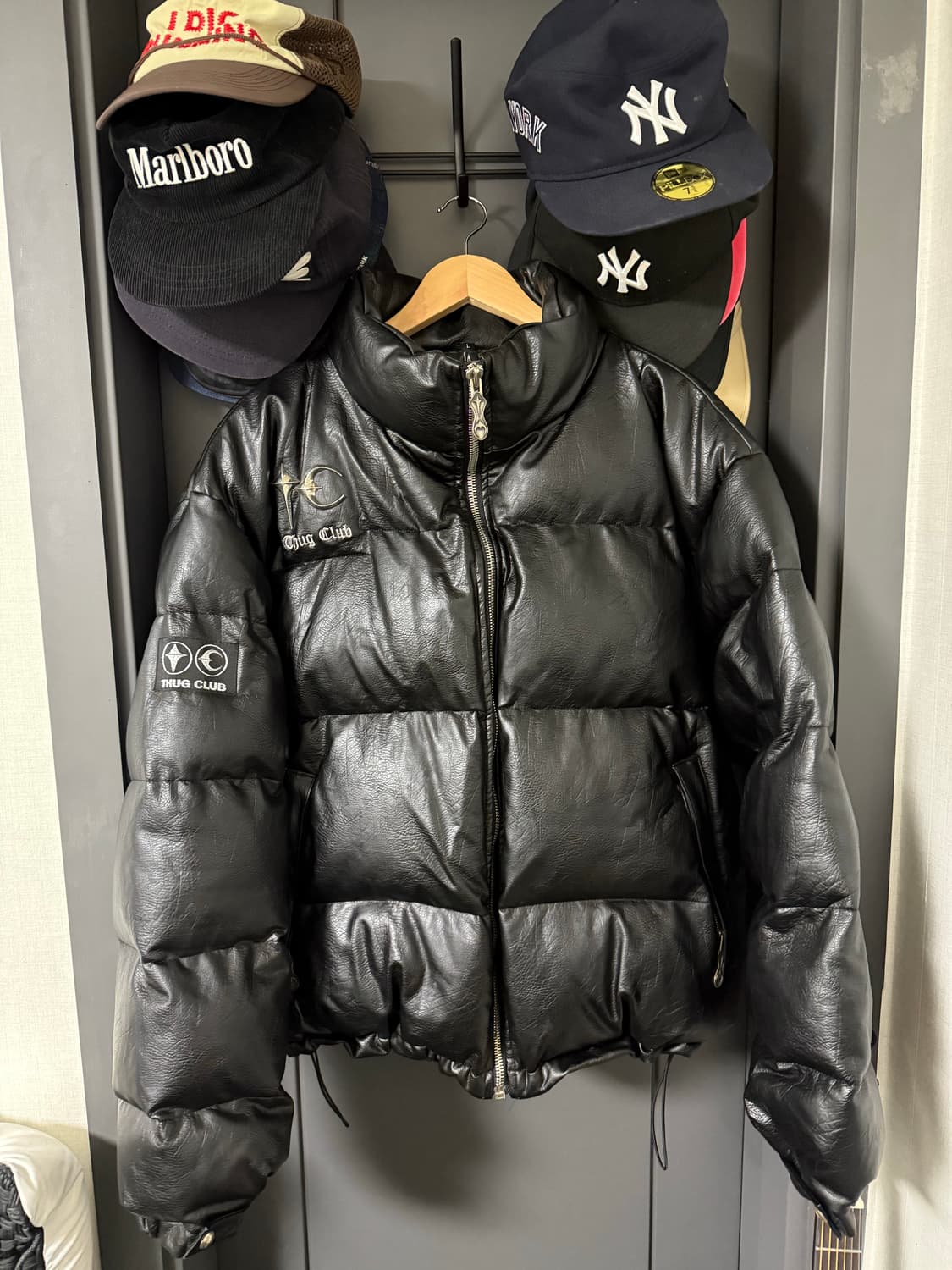 Thug Club 패딩 초판 3사이즈 상품이미지1