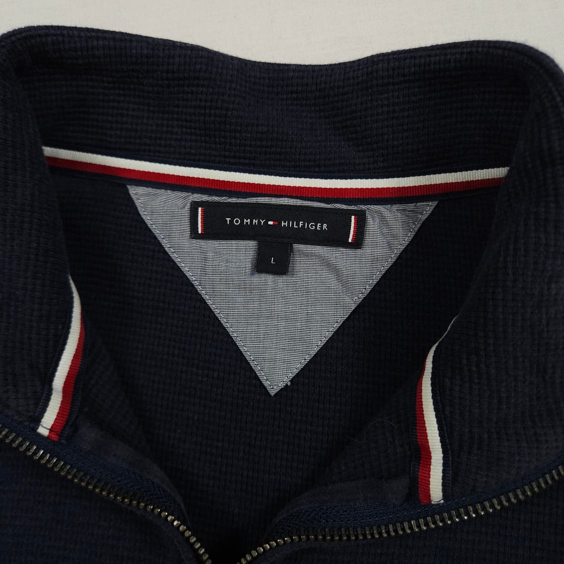 L(100)타미 힐피거 반집업니트 네이비 상품이미지4