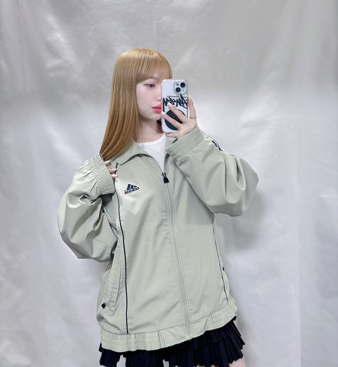 아디다스 90‘s 베이지 오버핏 바람막이  상품이미지2