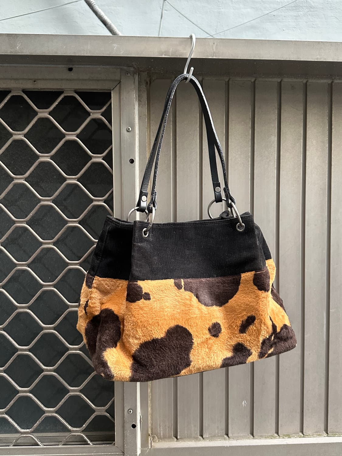 Vintage leopard fur suede bag 상품이미지1
