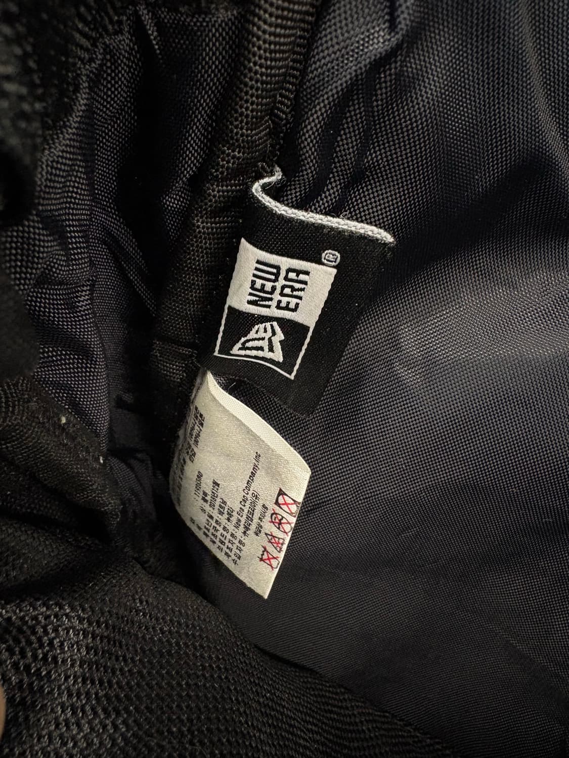 뉴에라 캐리어 백팩 블랙 상품이미지7