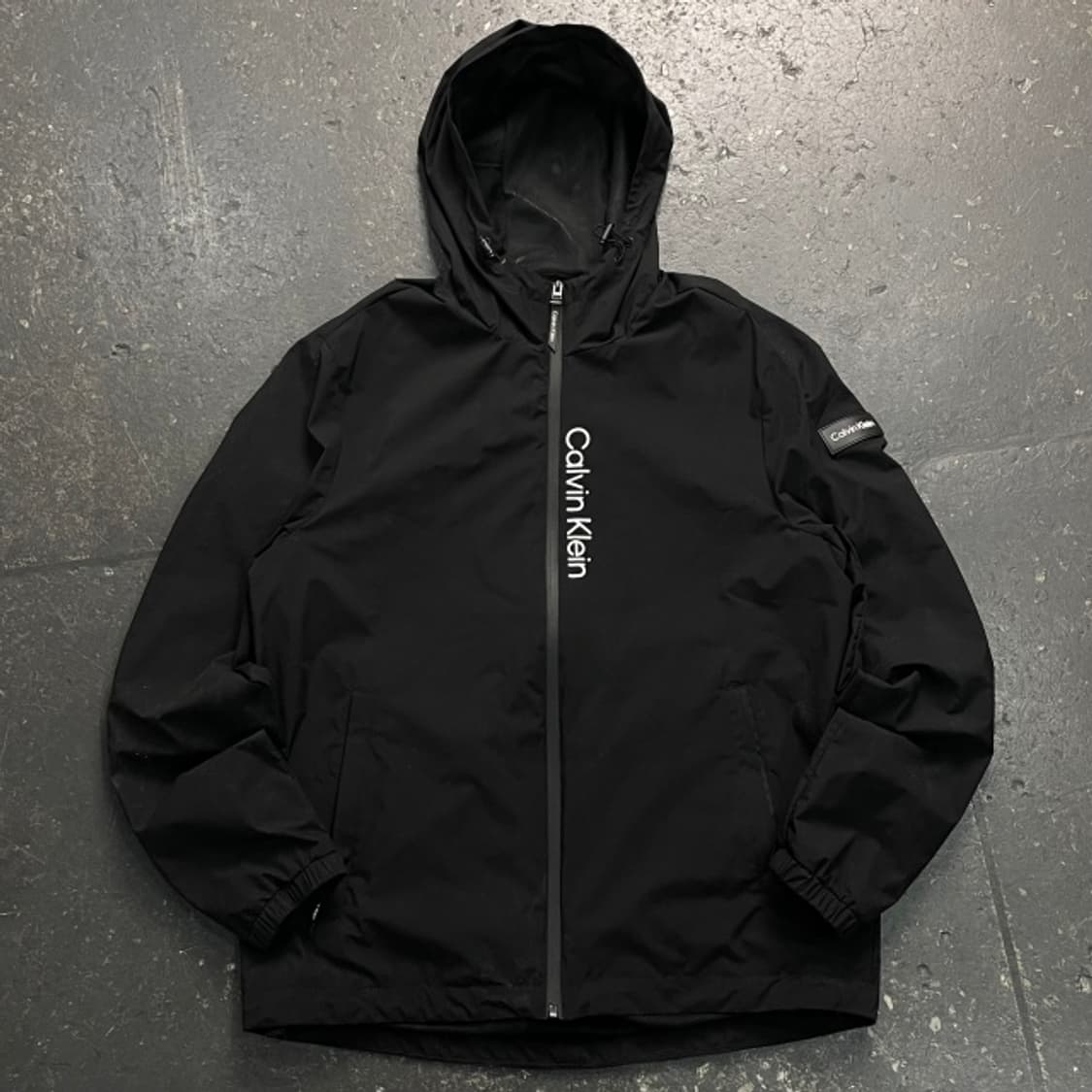 100 캘빈클라인 바람막이 상품이미지1