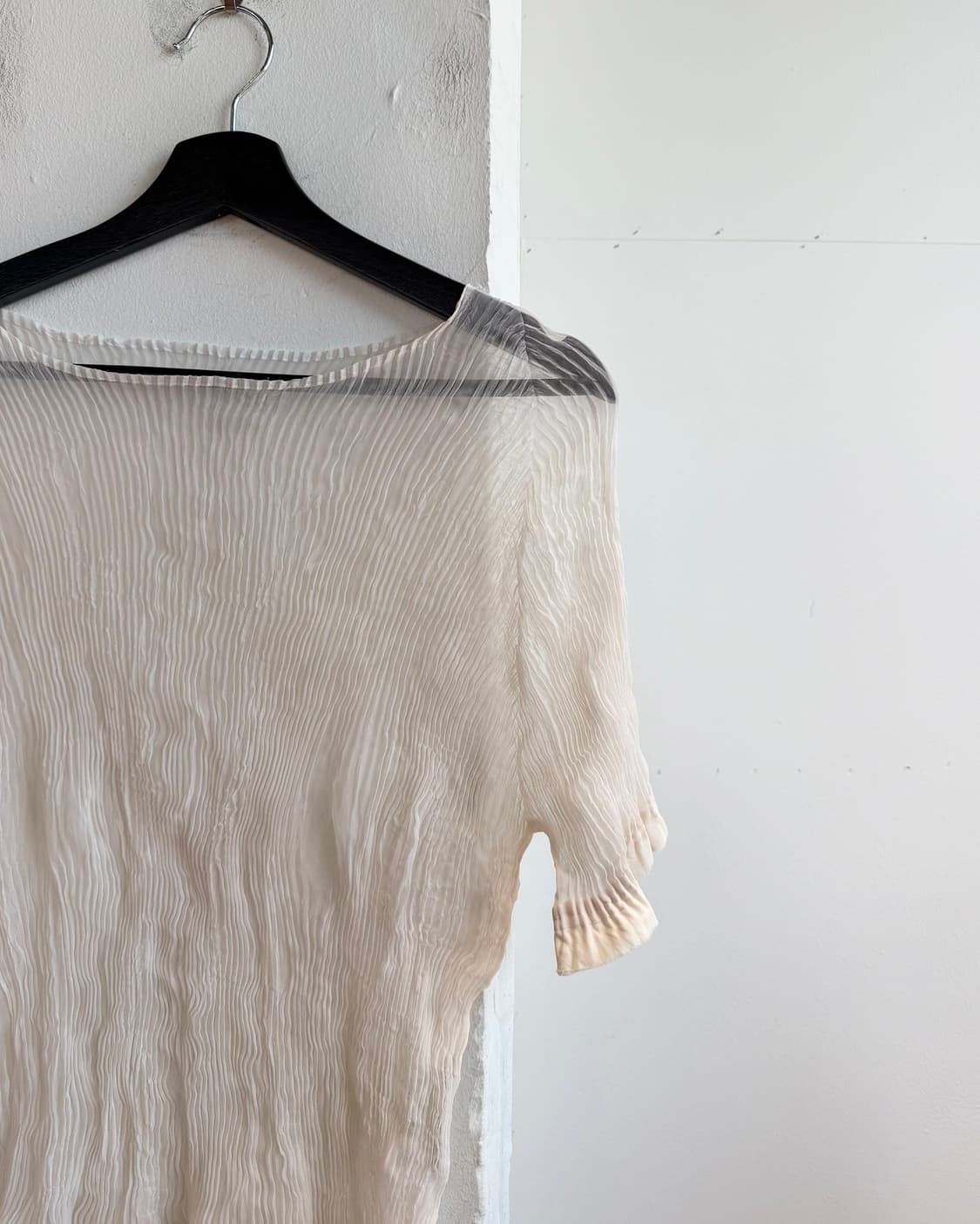 이세이미야케 화이트 링컬 하프티  상품이미지5