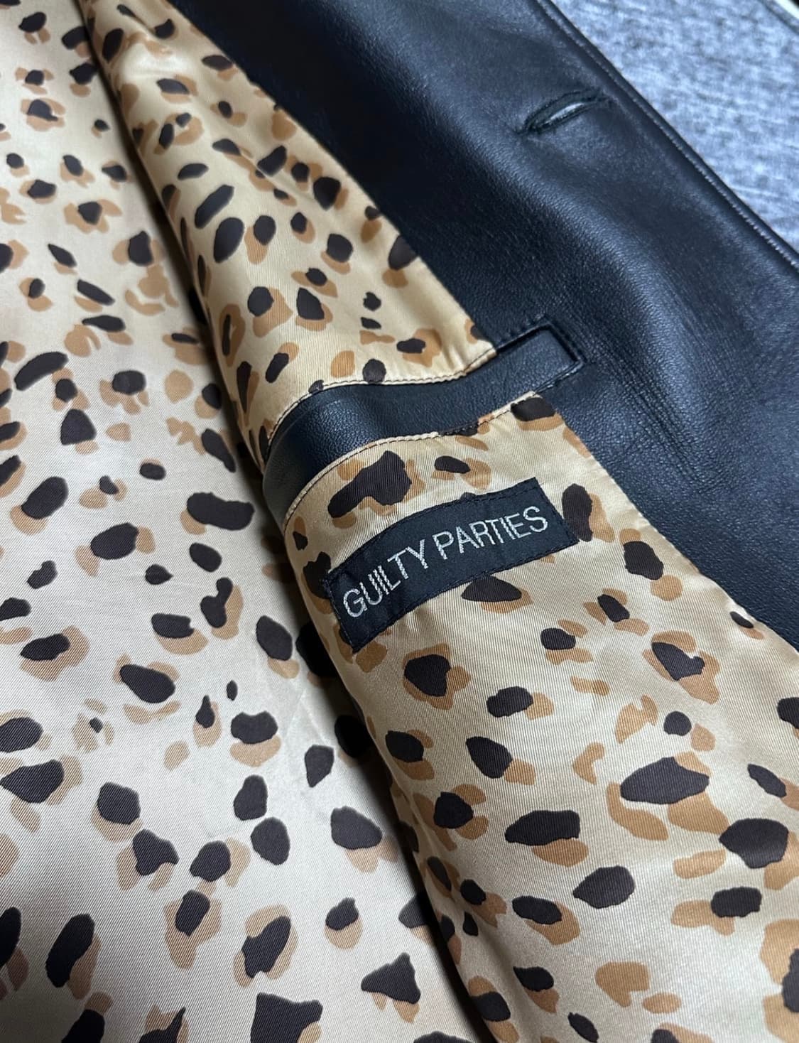 와코마리아 레더 카코트(레오파드) 상품이미지3