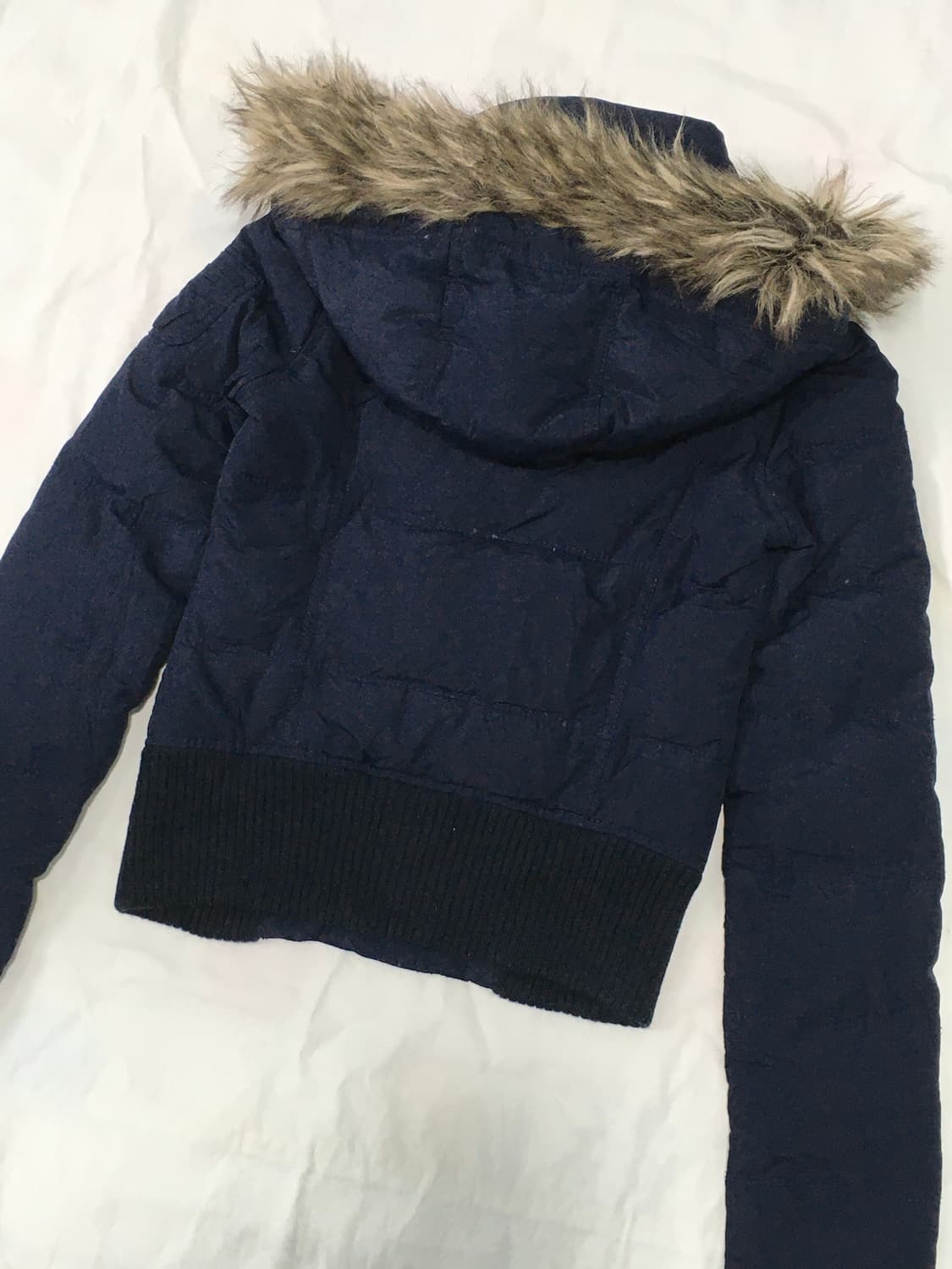 아베크롬비 Abercrombie 네이비 퍼 패딩 상품이미지4