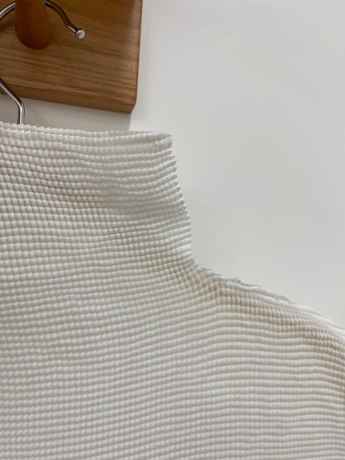 Issey Miyake me 화이트 플리츠T 상품이미지2