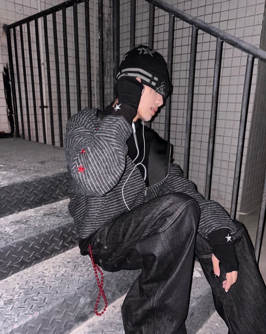 Red Star Unicorn Striped Zip Hoodie 상품이미지2