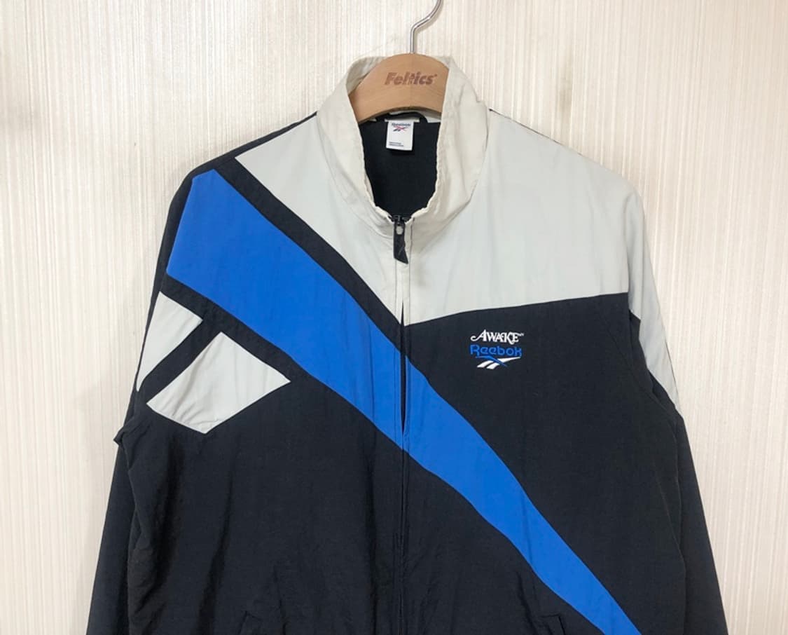 리복X어웨이크 뉴욕 콜라보 벡터 트랙자켓 L 상품이미지2