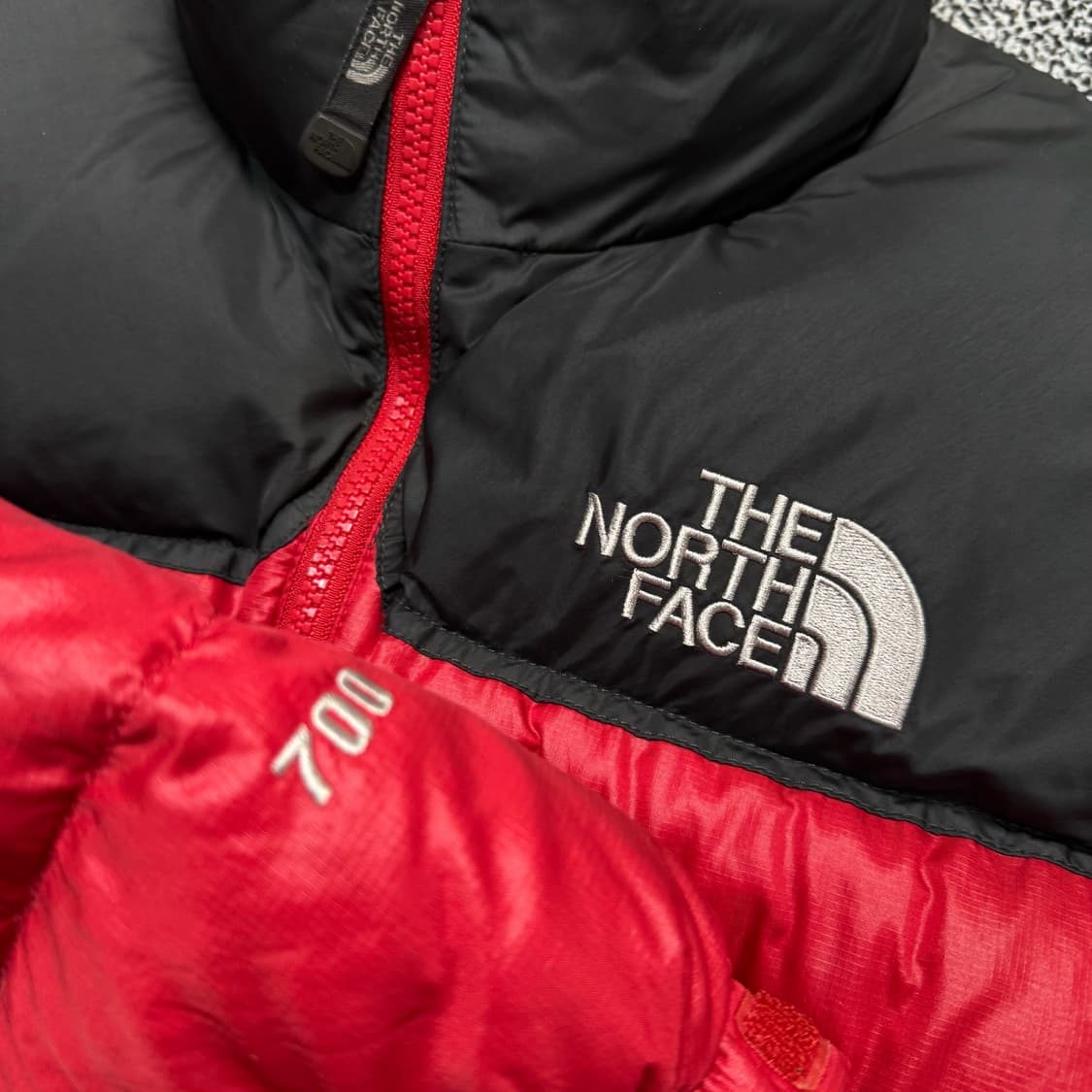 Name : 노스페이스 700 눕시 레드컬러 패딩 :)  상품이미지4