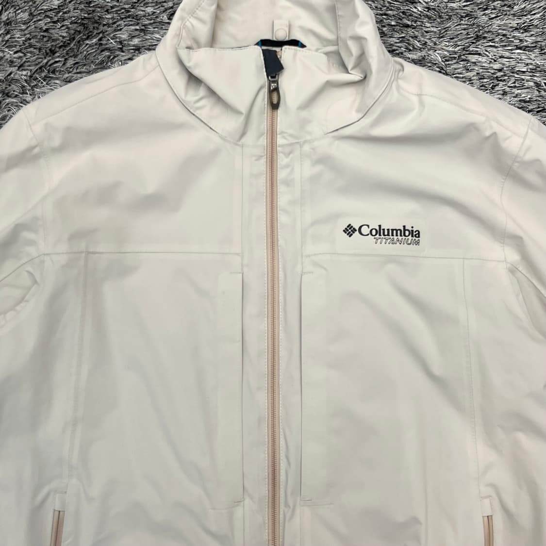 콜롬비아 티타늄 남성 바람막이 (XXL) 내피X 상품이미지2