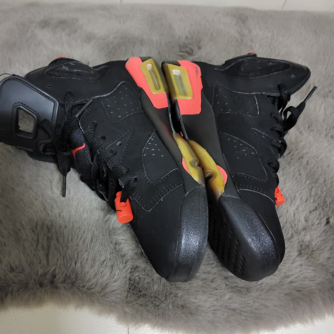 나이키 에어조던 6 블랙 인프라레드 235 무배 상품이미지2