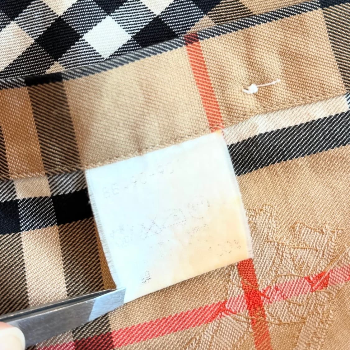 버버리 기마로고 노바 체크 셔츠 상품이미지9