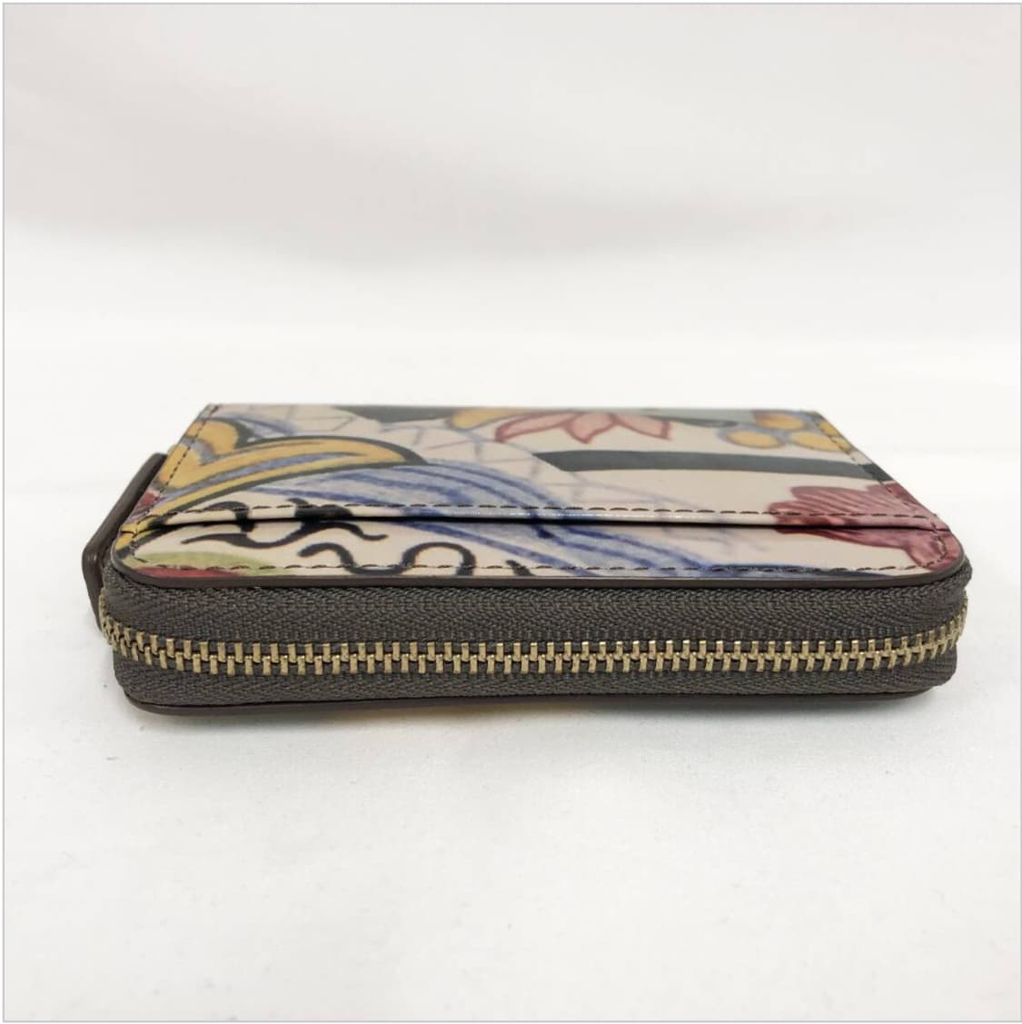 비비안웨스트우드 아카이브 펑크 프린트 에나멜 하프월렛 반지갑 상품이미지5