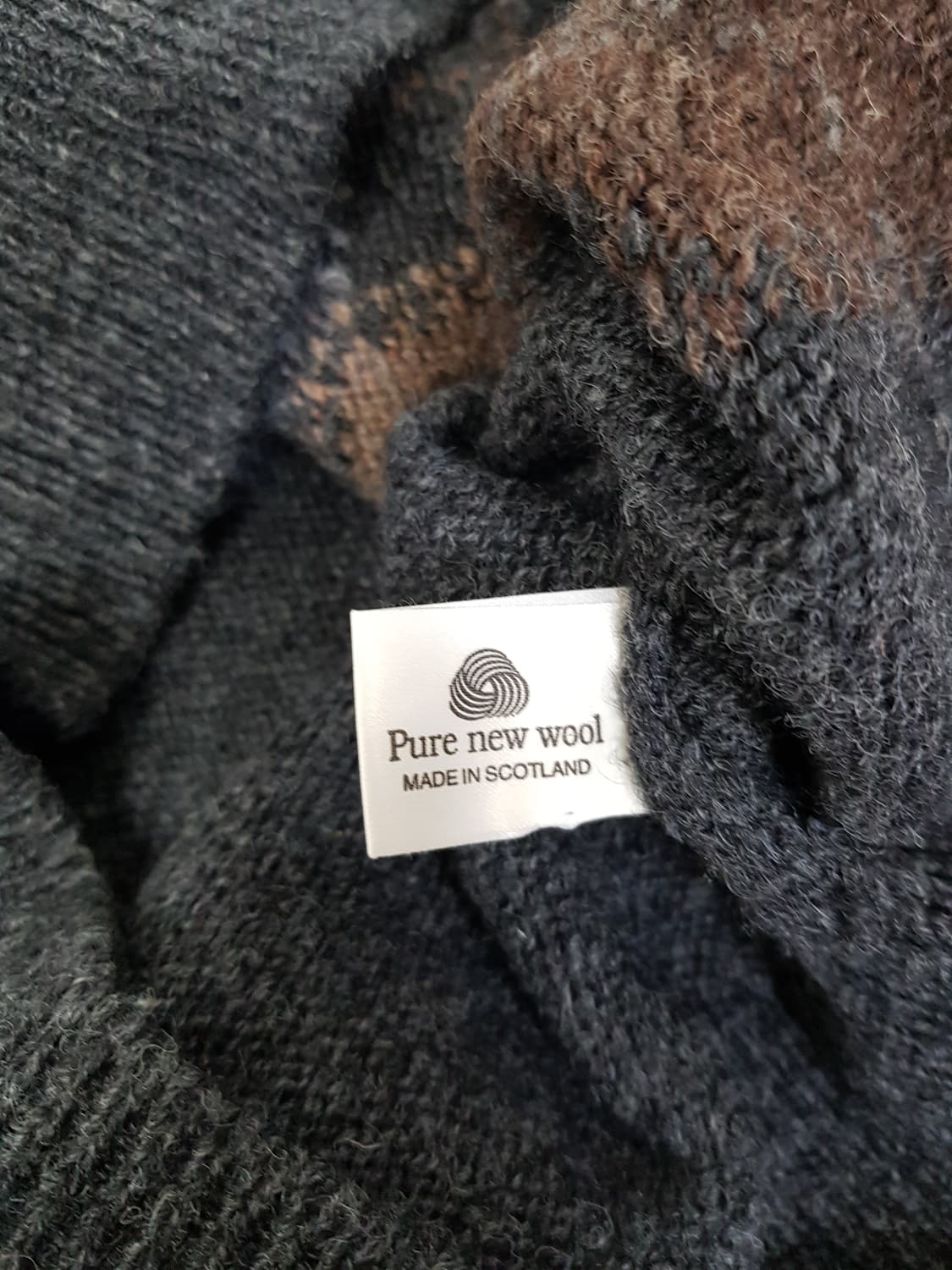 [L/정품] 버버리 아가일 패턴 울 니트 차콜 상품이미지6