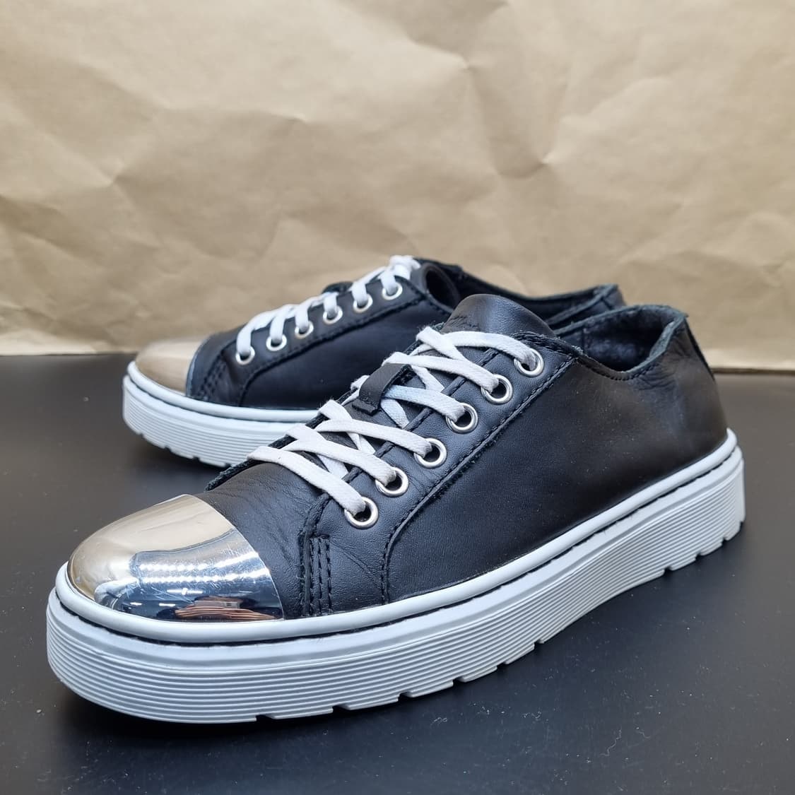 닥터마틴 알렉세이 여성스니커즈240  상품이미지1