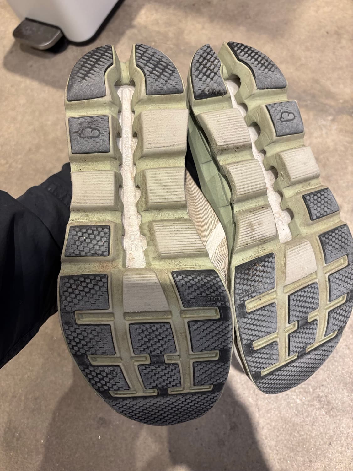 온러닝 클라우드스트라터스2 (255-260) 상품이미지6