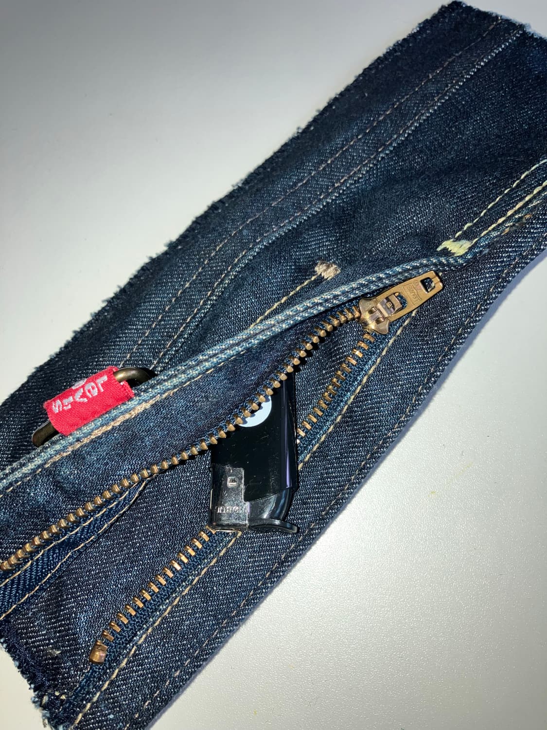 Tot0_ [Levis zip half wallet] 상품이미지4