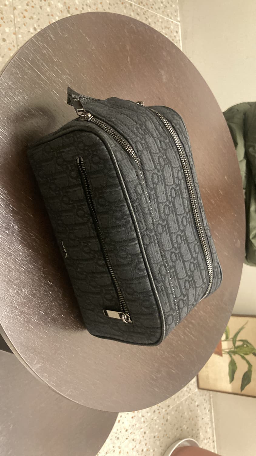 디올 토일렛백 상품이미지1