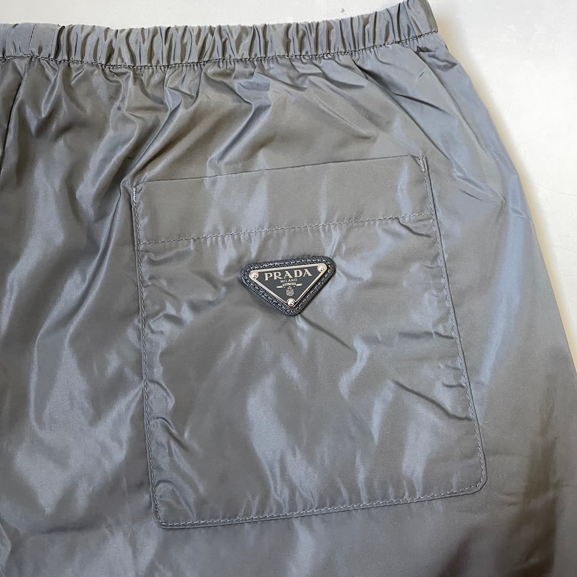 [M] 프라다 라이트 테크니컬 페브릭 팬츠 아이언 그레이 상품이미지3