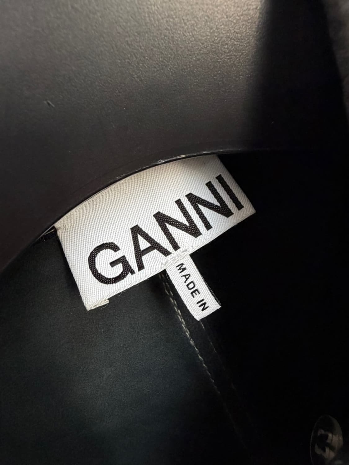 가니 오버사이즈 레더 셔츠  상품이미지6