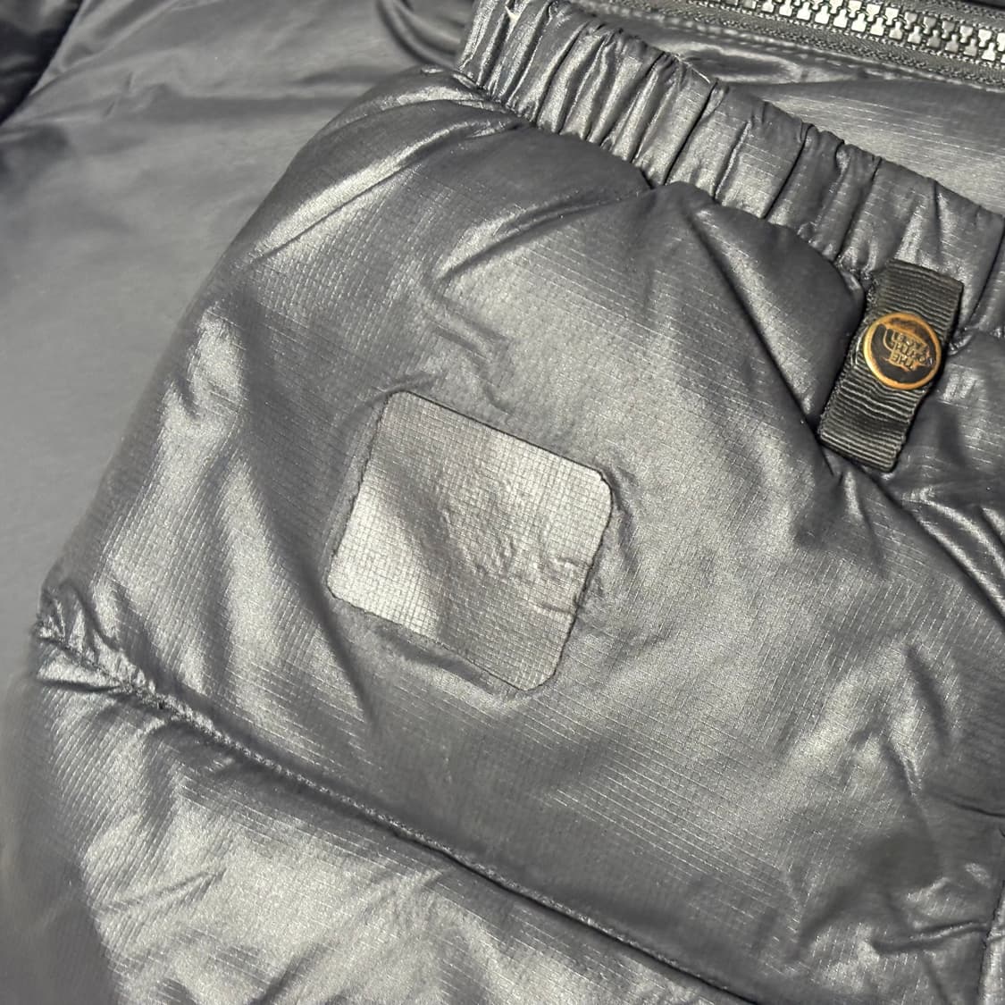 The North Face 700 눕시 블랙 패딩 상품이미지5