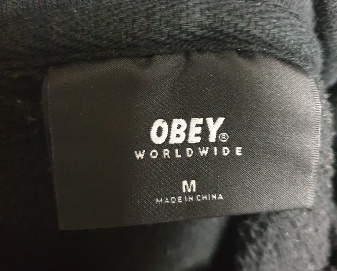 (웍스아웃발) 오베이 월드와이드 자수 아이콘페이스 기모후드티 L 상품이미지3