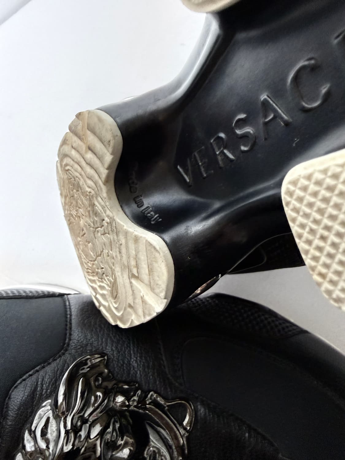 VERSACE 베르사체 메두사 슬립온 스니커즈 블랙245-250 상품이미지10