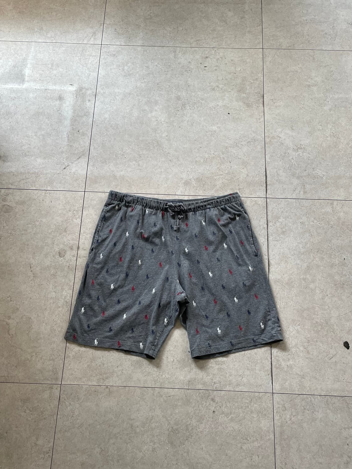 폴로 랄프로렌 올오버 로고 반바지 그레이 상품이미지6