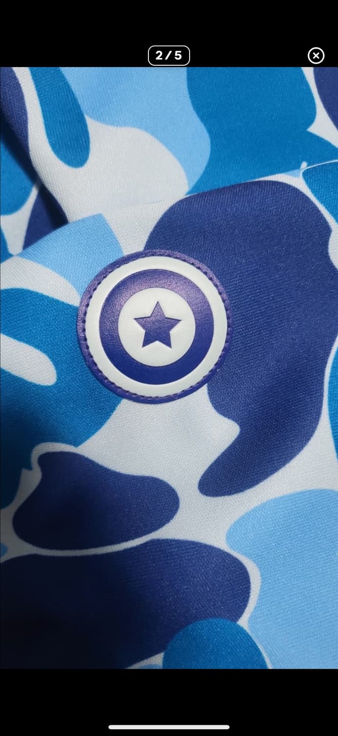 베이프 25시즌 Xl 샤크 풀집업 판매합니다 상품이미지2