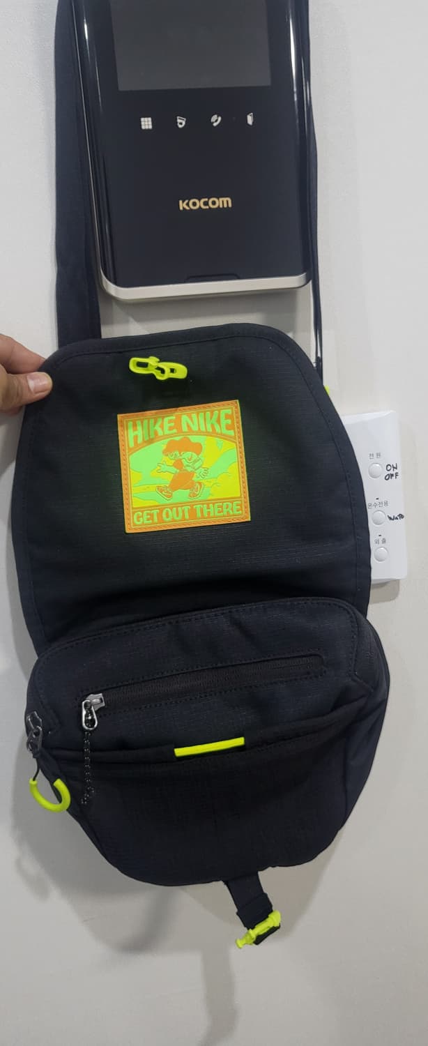나이키 크로스백입니다  상품이미지4