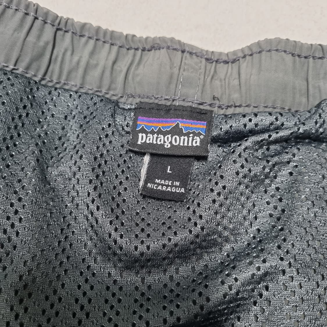 PATAGONIA 배기스 7인치 포지그레이 숏츠 - L 상품이미지8