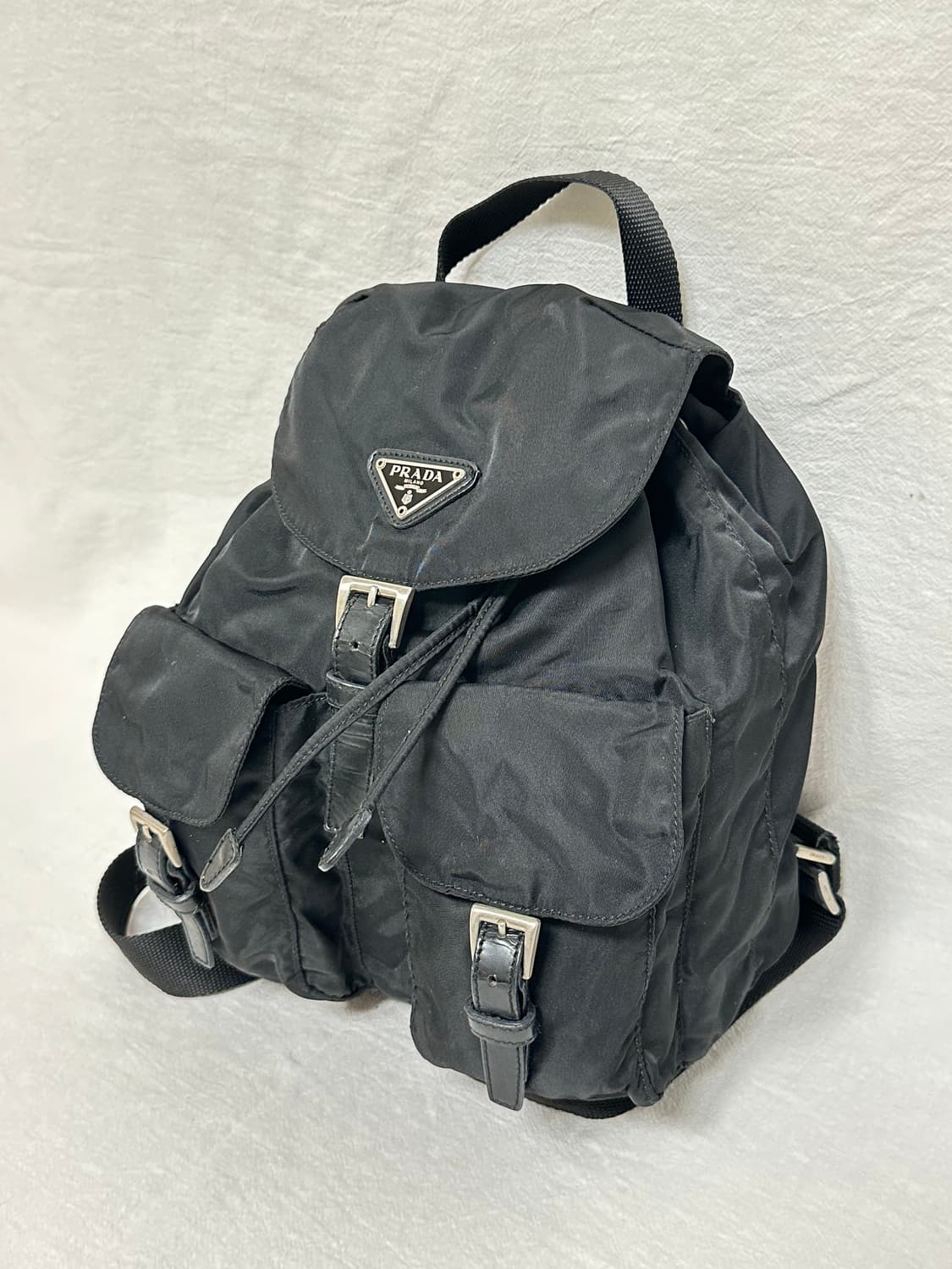 정품 프라다 포코노 나일론 투포켓 스몰 백팩 블랙 상품이미지6