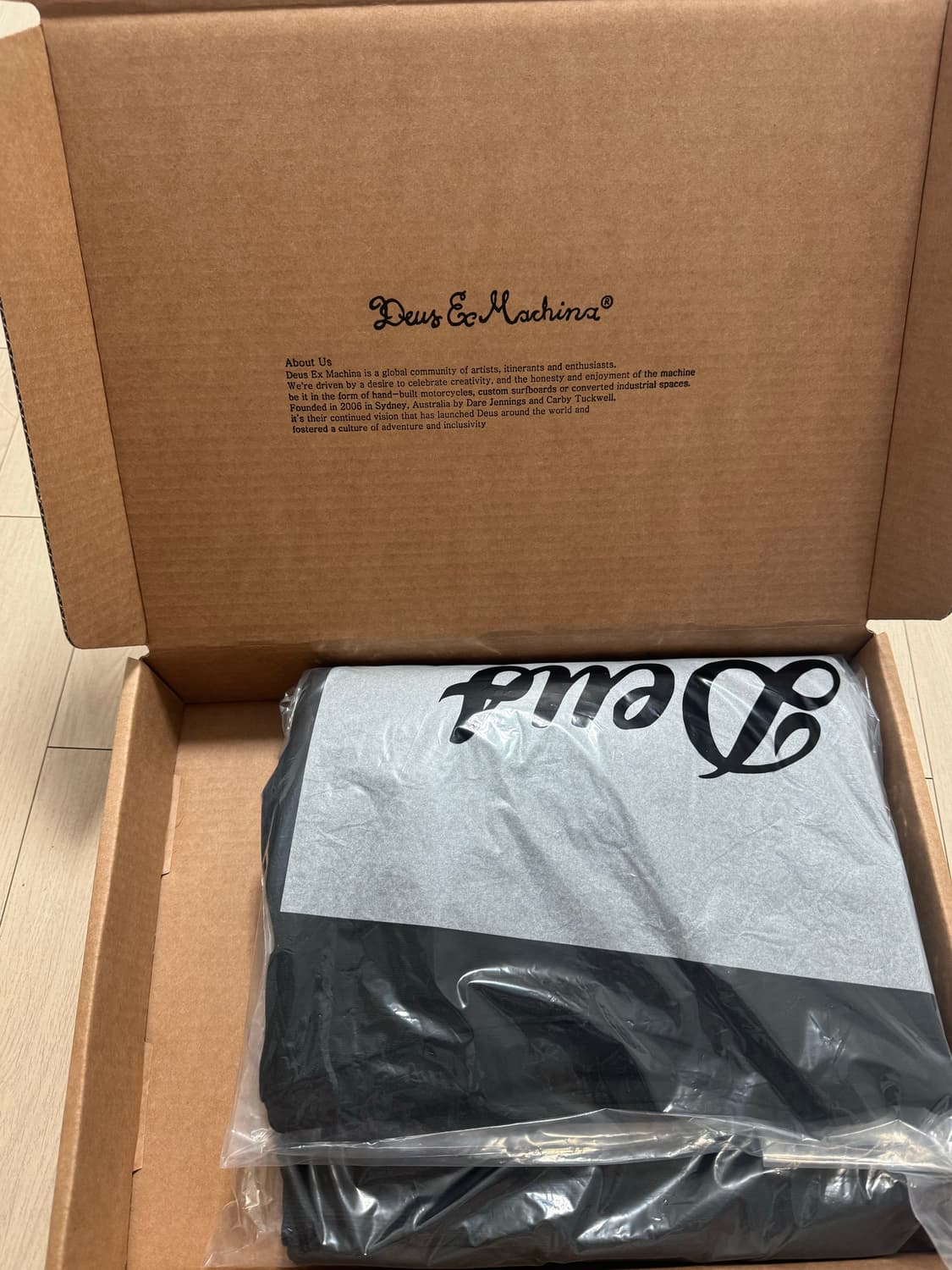 데우스 후드집업 M사이즈(기모X) 상품이미지4