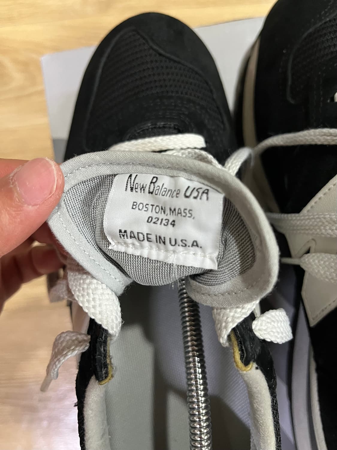 뉴발란스 990v1 블랙 260 상품이미지6