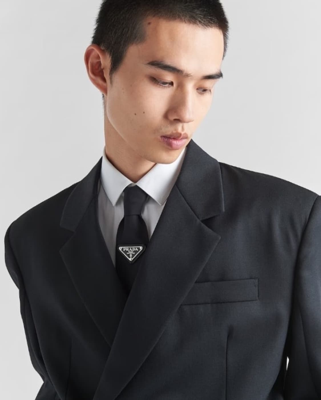 [R150] 프라다 리나일론 개버딘 넥타이 블랙 상품이미지3